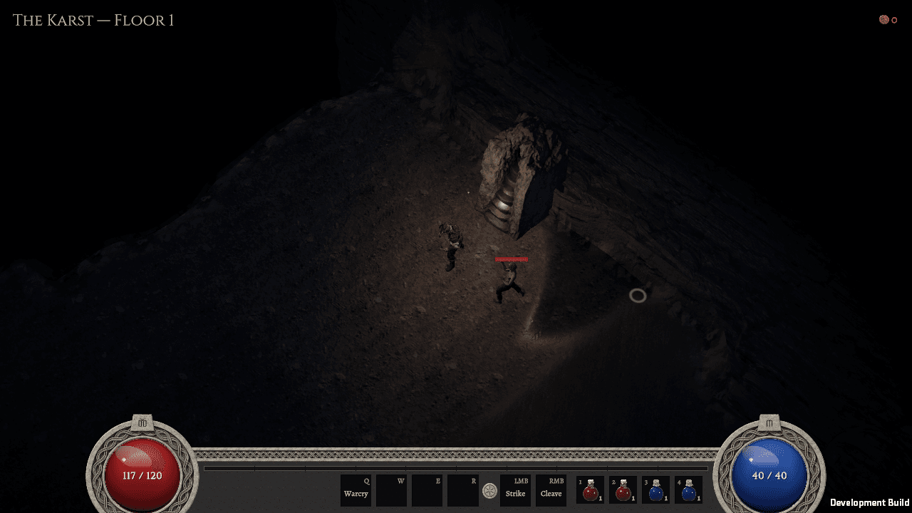 A fight in the Karst on floor 1: the hero facing a monster under a red health bar